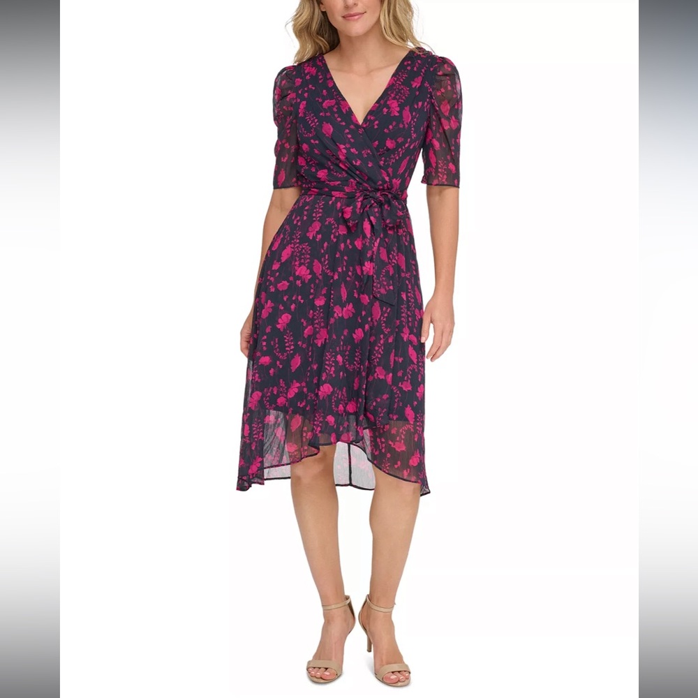 Pre-owned Tommy Hilfiger Printed Short-Sleeve Fit & Flare Dress, size 6